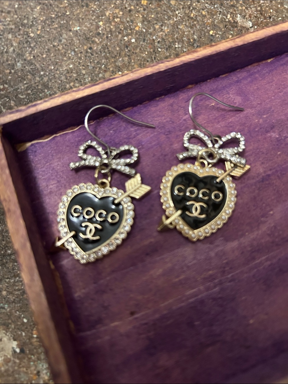 Authentic Charms Chanel from Zipper Pulls on Repurposed, Vintage Earrings - Picture 2 of 8